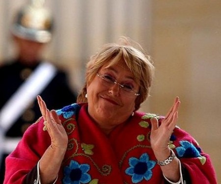 Bachelet-01