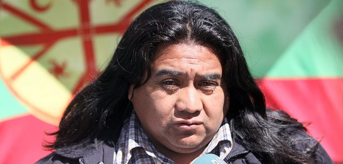 Víctor Queipul dijo que el gobierno “le declaró la guerra a los mapuche” al decretar Estado de Excepción… Comos si hacer atentados todos los días fuera normal